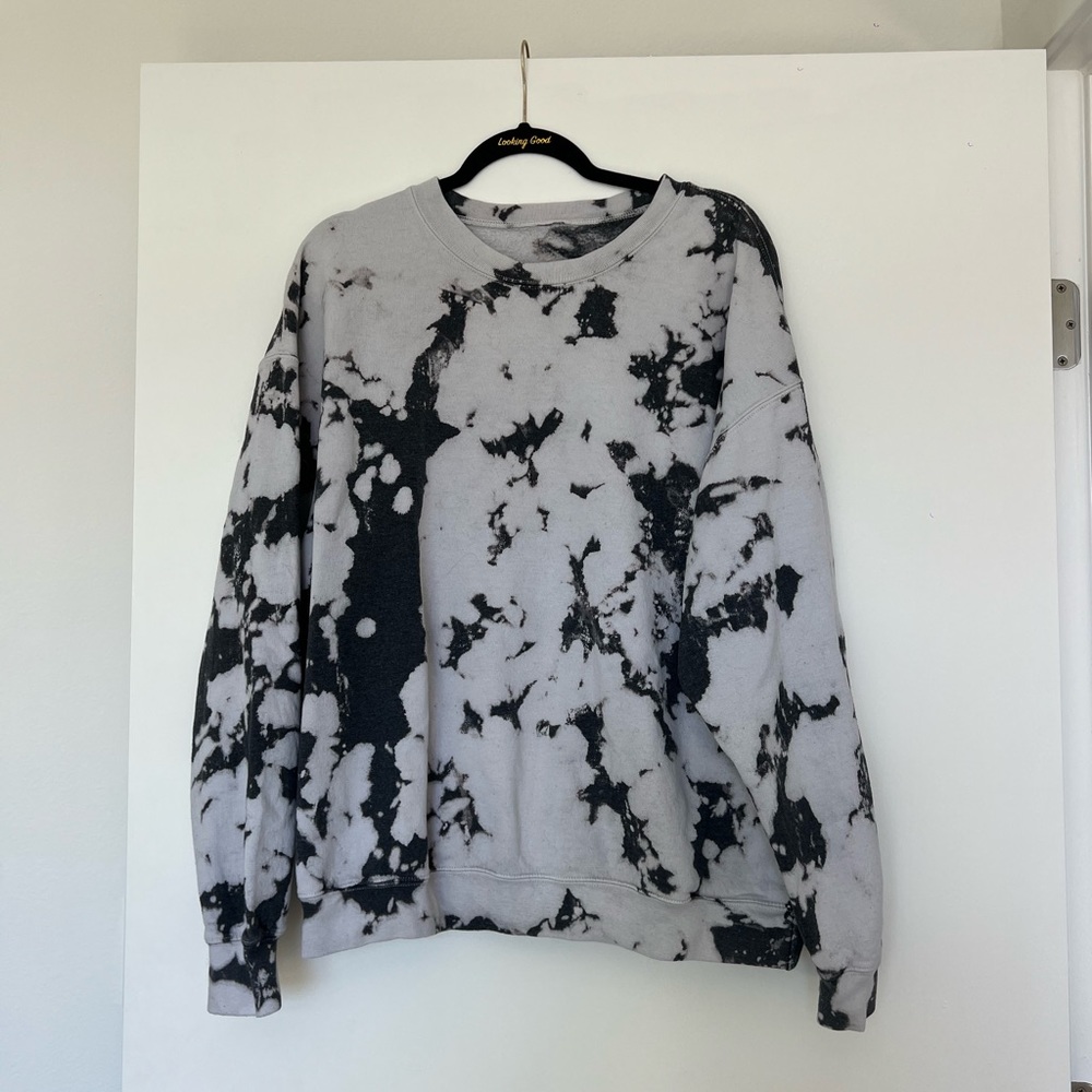Urban outfitters crewneck